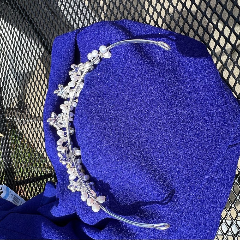 Tiara - Picture 3 of 3